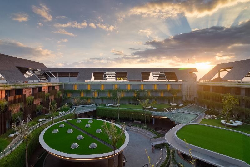 Hotel Exterior
