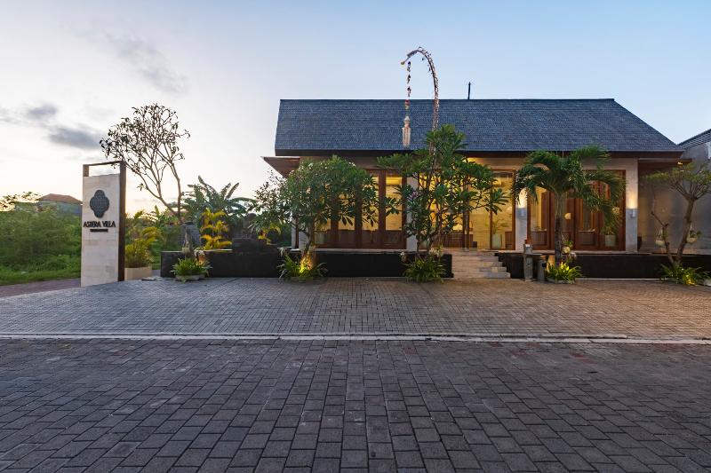 Astera Seminyak, Seminyak