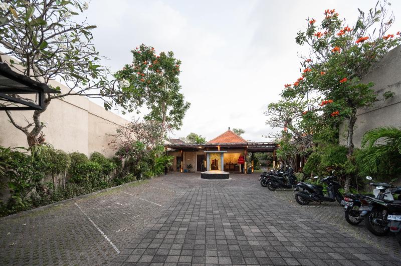 Hotel Exterior